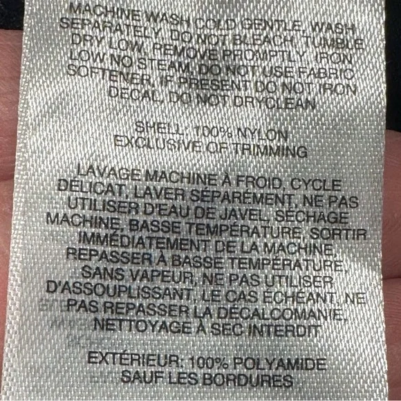 NWT Women’s Columbia Black Belted Sandy
River Cargo Shorts Size 1X - Picture 11 of 11